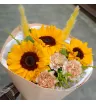 Букет с подсолнухами &laquo;Нежное сияние&raquo;