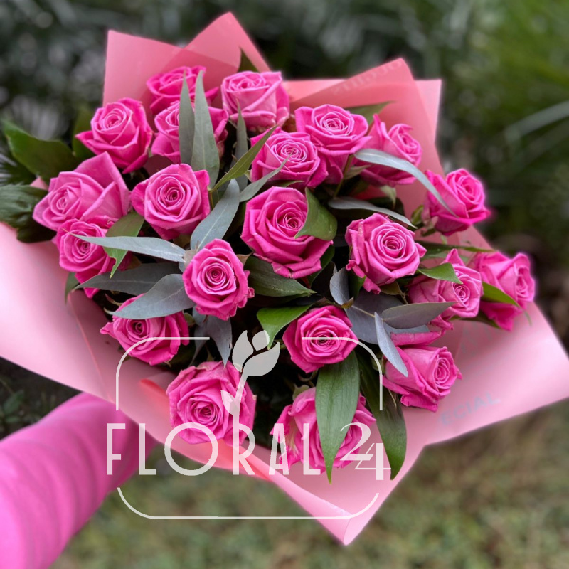 Букет розовых роз «Куколка»