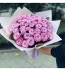 Охапка сиреневых роз